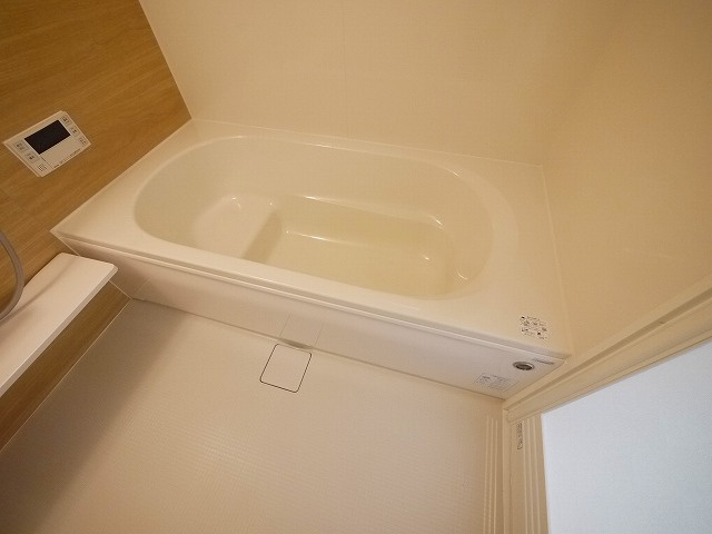 グレース北市の浴室|落ち着いた空間のお風呂です