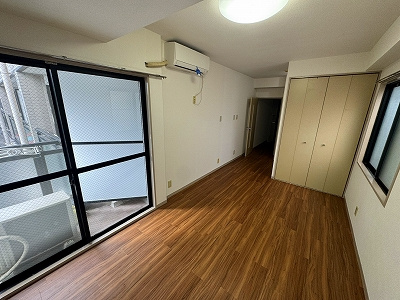 グランデ東中野の洋室