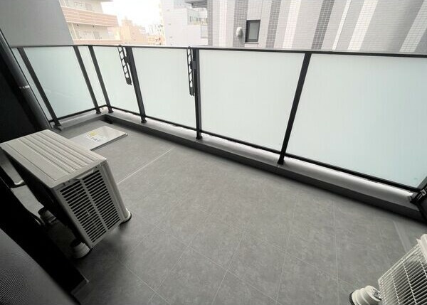 ザ・パークハビオ新栄のバルコニー