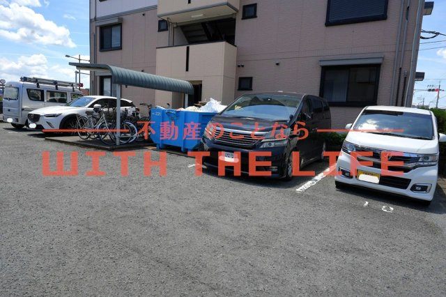 レ・ファミール・ド・ジョイ60【キャッシュバック対象物件】の駐車場|駐車場完備です