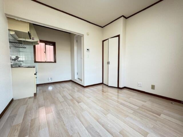 ストークハイツ山口の居間・リビング|別の部屋の写真です。