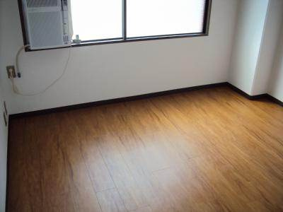 テソロ・ナガノの寝室|洋室