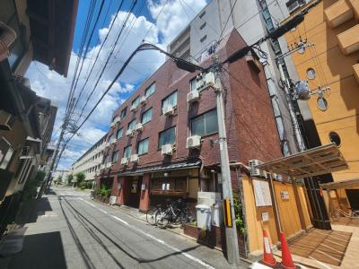 テソロ・ナガノの外観