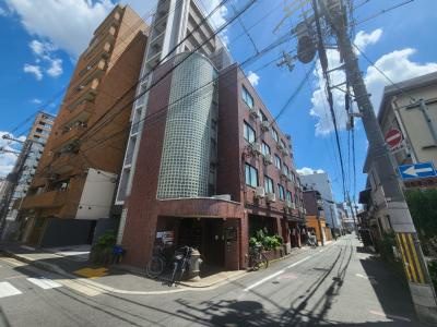 テソロ・ナガノの周辺|前面道路