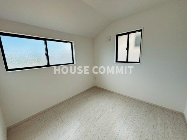 成田市並木町３期　１号棟の洋室