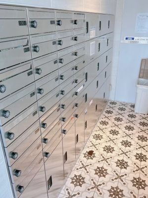 【その他共用部分】 | セイワパレス都島駅前 | 便利な宅配ボックスもあります