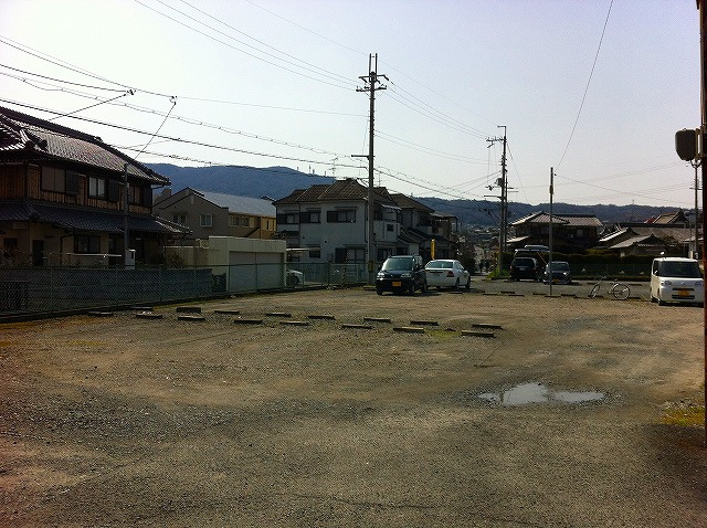 中田駐車場の外観