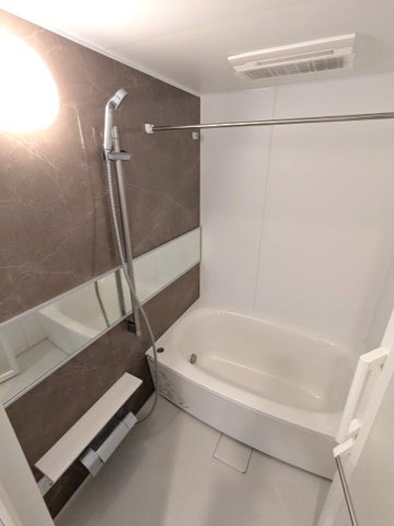 ORSUS(オルサス)三ノ輪の浴室