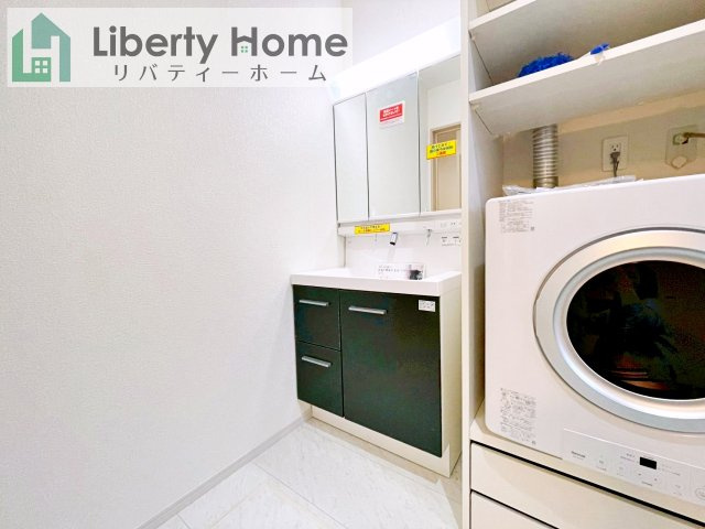 つくば市高見原1丁目23-P1　新築戸建　10号棟の独立洗面台