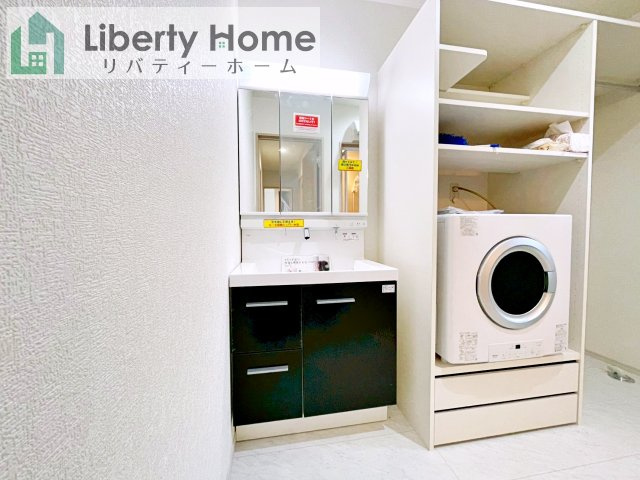 つくば市高見原1丁目23-P1　新築戸建　10号棟の脱衣所