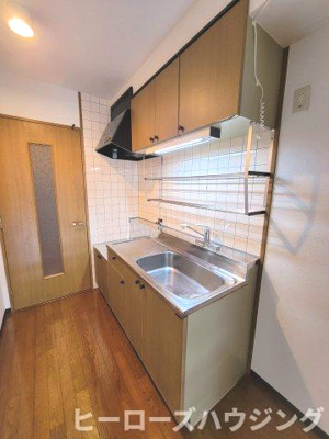 【キッチン】 | モンルシェンテ