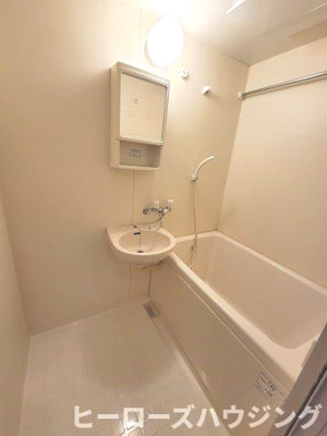 【浴室】 | モンルシェンテ