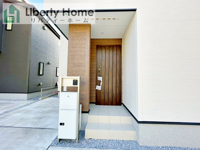 取手市台宿２丁目24-1期　新築戸建　1号棟のエントランス