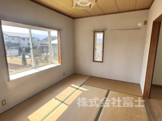 伊万里市大坪町甲のアパートの和室