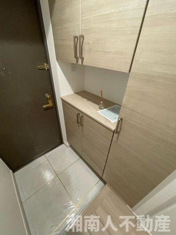 リフォーム済み！　ダイアパレス茅ヶ崎鶴嶺の玄関|毎日通る玄関はこちらです