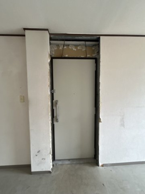 【玄関】 | ＫＵＳ相生町