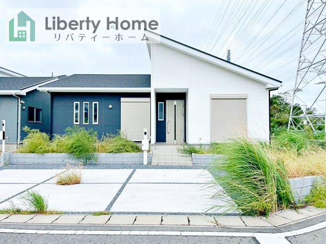 神栖市居切　新築戸建の外観