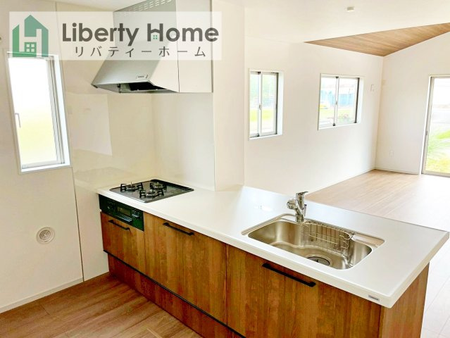 神栖市居切　新築戸建のキッチン