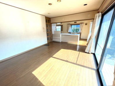 【居間・リビング】 | 中古一戸建　高知市南元町