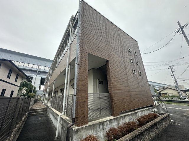 エステート若石山の外観