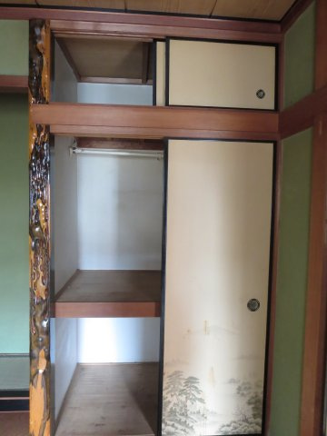 中古戸建　大東市津の辺町（昭和58築）の収納|1階和室収納です！