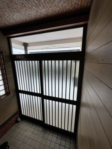 【玄関】