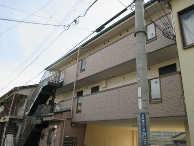 【外観】 | チェリーハイツ | 落ち着いた色合いの物件です