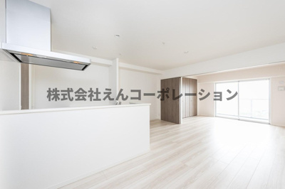 【居間・リビング】 | モントーレ香椎浜サーフタワーイーストウイング