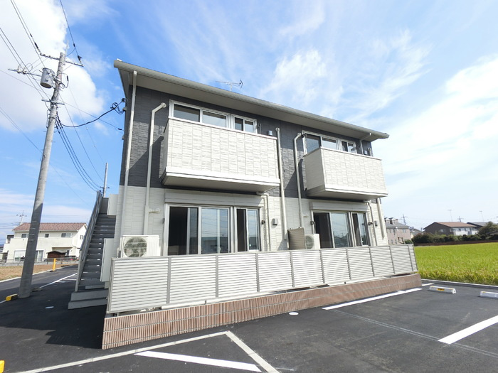 ロイヤルリッチヒル　Bの外観