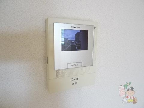 シャーメゾン山崎のセキュリティ|カメラ付インターホン