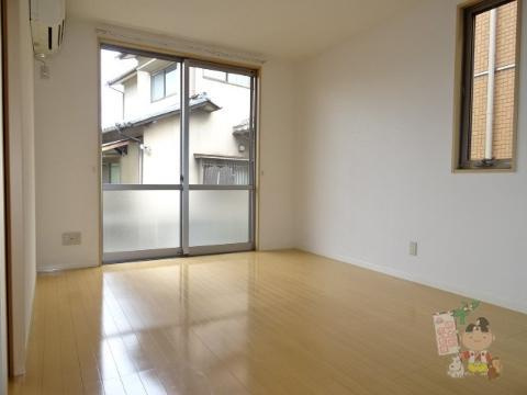 シャーメゾン山崎の居間・リビング|洋室