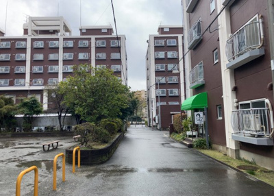 【外観】 | ルネ東林間 | マンションの外観は非常に重要なポイントです！外観の善し悪しは資産価値に大きな影響を与えます。外観のいいマンションを購入することで、高値で売却がしやすく、買い手が見つかりやすいというメリットがあります。