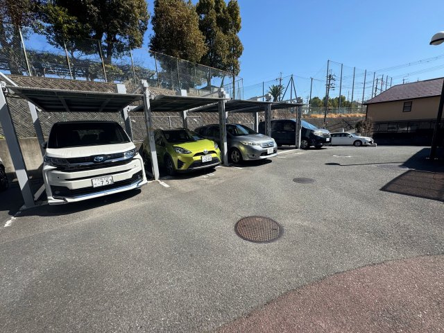 【駐車場】 | グランド・エム・ユー