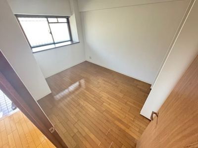 【洋室】 | グランド・エム・ユー