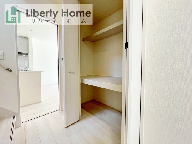 水戸市河和田町3期　新築戸建　2号棟の収納