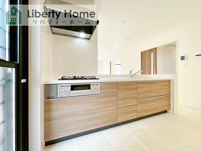 水戸市河和田町3期　新築戸建　2号棟のキッチン