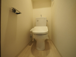 【トイレ】 | プレサンス梅田北ディア | ゆったりとした空間のトイレです