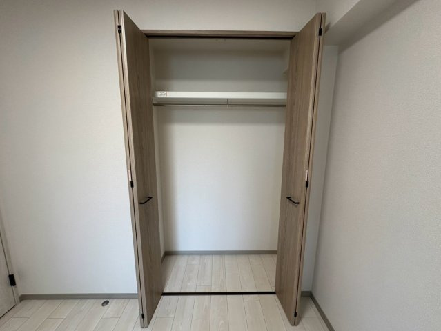 アイ旭の収納|全居室に収納スペースがあるので、洋服や荷物が多い方でもお部屋がスッキリ片付けられます！