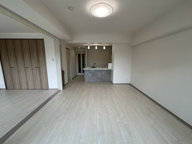 アイ旭のキッチン|食事ができるスペースを確保し家族みんなで楽しい食事の時間を過ごせます♪