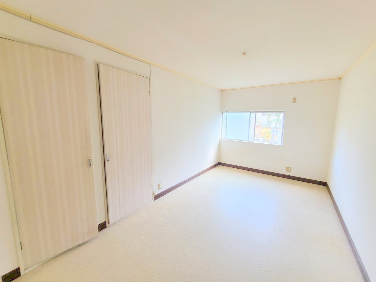 M's北新町の洋室