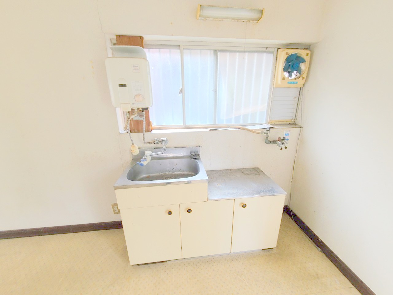 M's北新町のキッチン