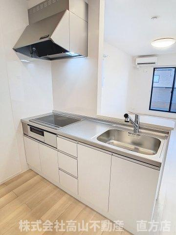直方市大字感田のアパートのキッチン