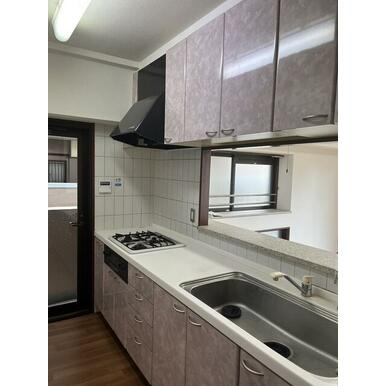 アーバンパレス大江のキッチン