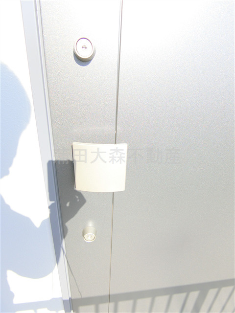 クレストコート池上の玄関