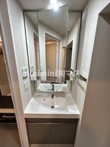 アーバネックス天満橋Frontの洗面所