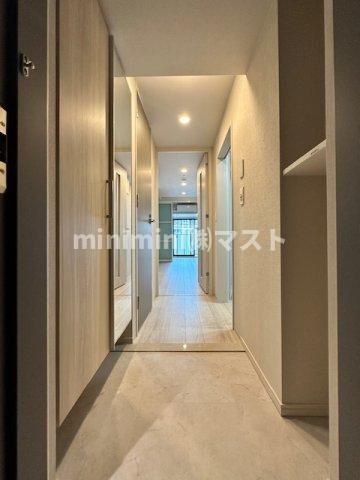 アーバネックス天満橋Frontの玄関