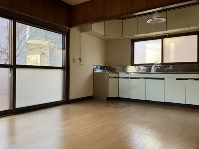 【居間・リビング】 | 鶴野東1丁目58-1822売家