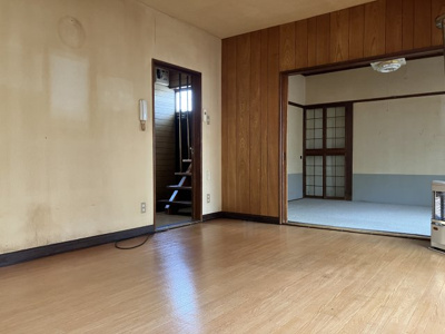 【居間・リビング】 | 鶴野東1丁目58-1822売家