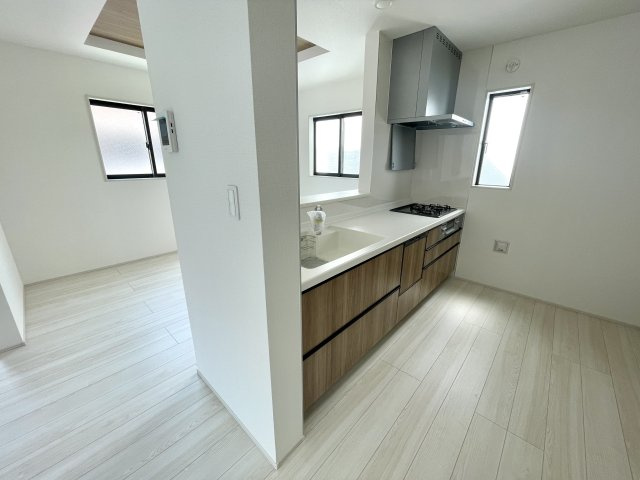 練馬区大泉町4丁目　新築分譲住宅全4棟のキッチン|4号棟