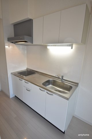 ロイヤルグランデ吹田　仲介手数料無料のキッチン